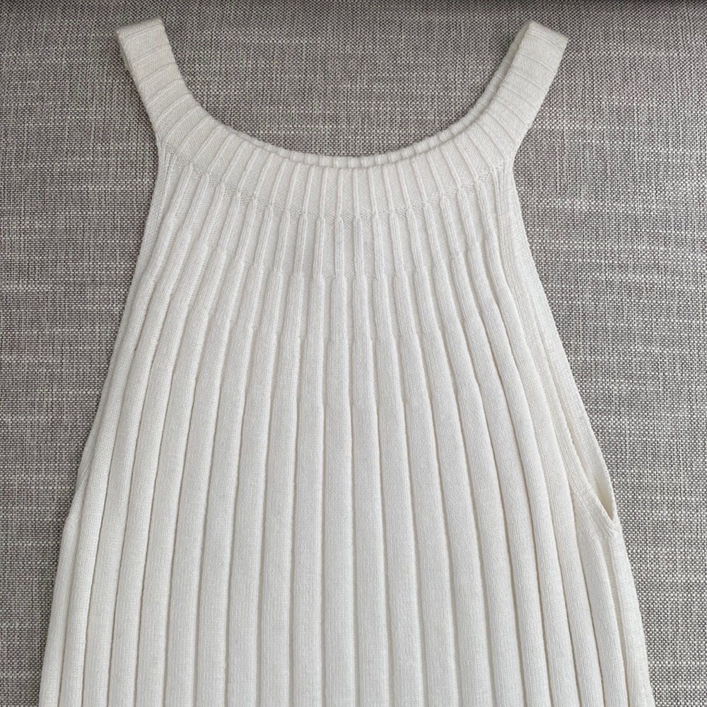 Anthropologie high neck sleeveless top | XS